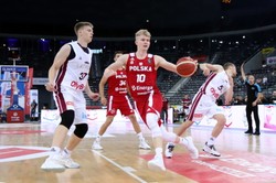 Polscy koszykarze lepsi od Łotyszów. Zdecydowała dogrywka