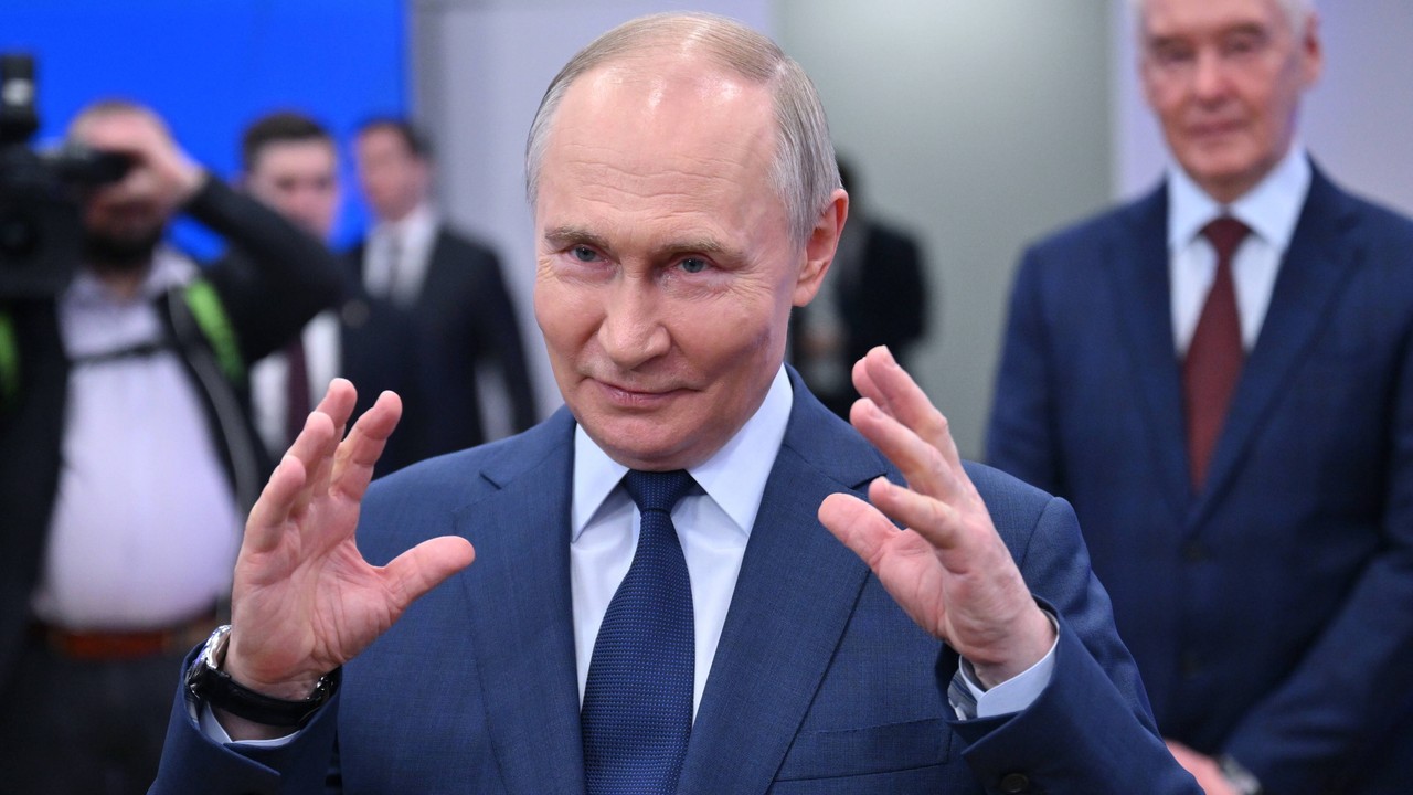 Rozejm w Wielkanoc. Oto prawdziwy cel Władimira Putina: rozgrywa wielką partię pokera, która sięga Iranu