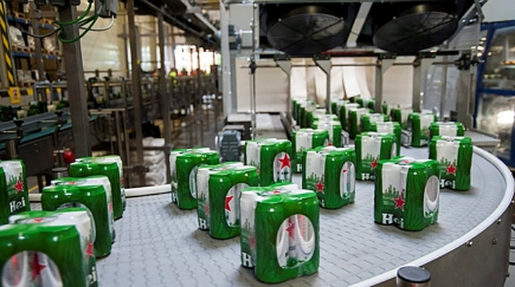 Nyomás alá kerültek a magyar sörgyárak az üvegvisszaváltás miatt/Illusztráció: MTI Fotó: Krizsán Csaba
