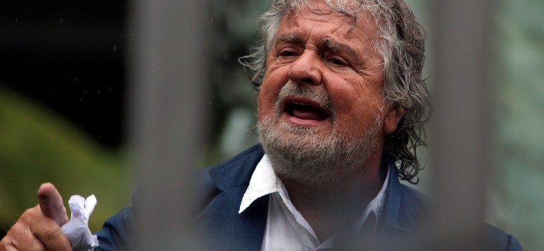 Obsceniczny chamski błazen Beppe Grillo idzie po zwycięstwo