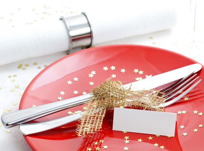 Jak udekorować świąteczny stół