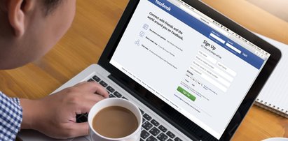 Facebook: w to Polacy klikają najchętniej. A mówią, że ich to nie obchodzi...