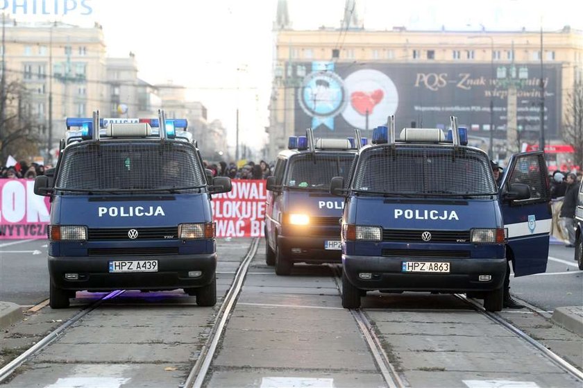 Prezes PiS: Niemcy bili Polaków