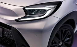 Najtańsza Toyota nowym hitem i spala 4,6 l na 100 km. Ile kosztuje?