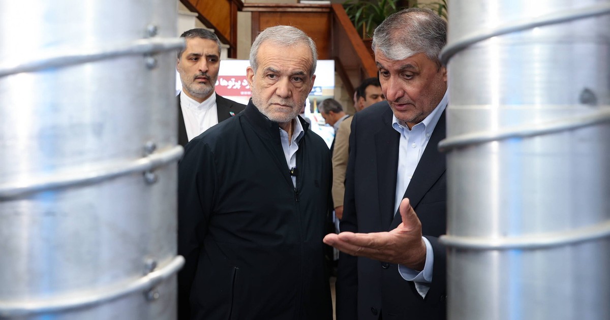 Iran o krok od uzyskania broni nuklearnej? USA nie chcą na to pozwolić. Ekspert wyjaśnia, co jest stawką spotkania w Omanie