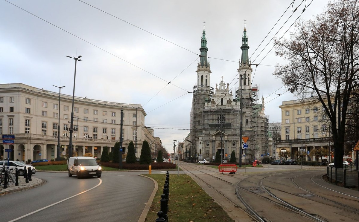 Plac Zbawiciela w Warszawie