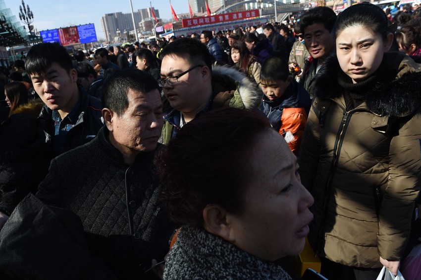 Ogromne gužve na aerodromima i železnilkim stanicama su normalna pojava