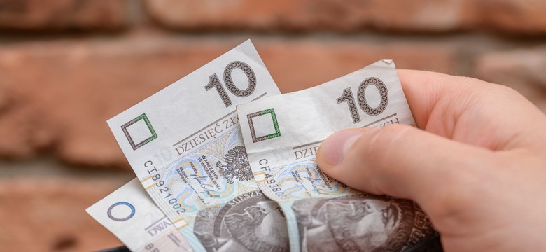 Komu przysługuje renta wdowia z KRUS? Jakie dokumenty są potrzebne? Jak wypełnić wniosek o rentę wdowią z KRUS?