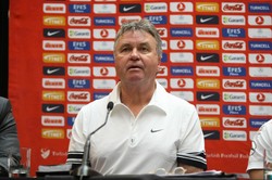 Słynni holenderscy trenerzy wspierają przyjaciół w Rosji