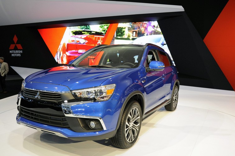 Los Angeles Auto Show 2015 Mitsubishi Outlander Sport GT  <br><br>fot. EPA/BOB RIHA JR Dostawca: PAP/EPA