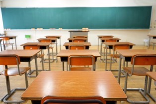 Dworczyk: Okrągły stół ws. edukacji rozpocznie się w piątek o 12:00 na Stadionie Narodowym