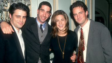 Tak "Przyjaciele" pożegnali Matthew Perry'ego. Wpis Jennifer Aniston łamie serce