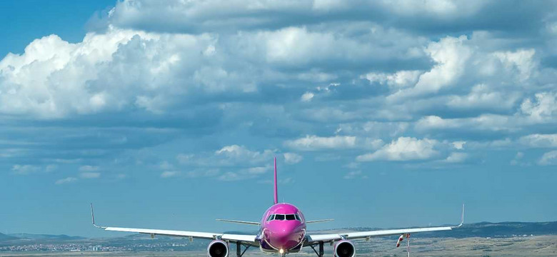 Samolot Wizz Air do Warszawy zawrócony z trasy. "Przyczyny techniczne"