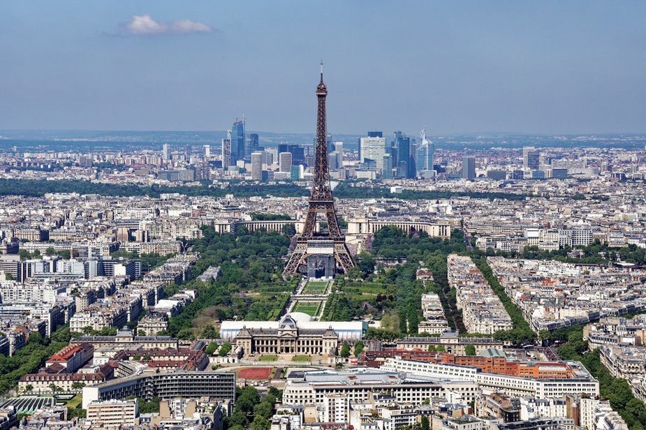 La Torre Eiffel está en mal estado.  Se filtraron informes secretos