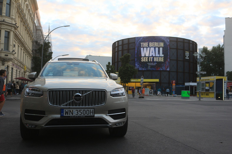 Volvo XC90 D5 w Berlinie