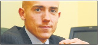 Zakres konsultacji statutu jest ograniczony przez ustawę