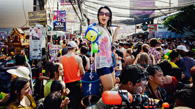 Ciemna strona festiwalu Songkran w Tajlandii