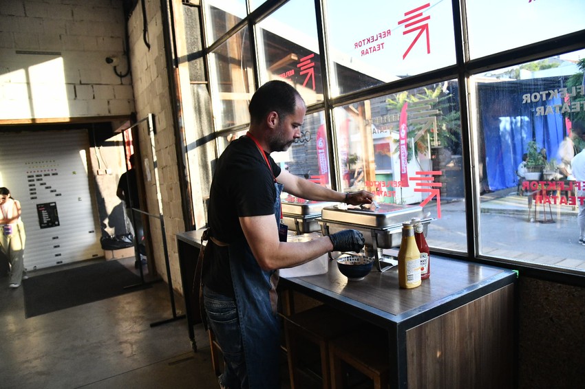 Atmosfera u štabu koalicije "Biramo borbu"