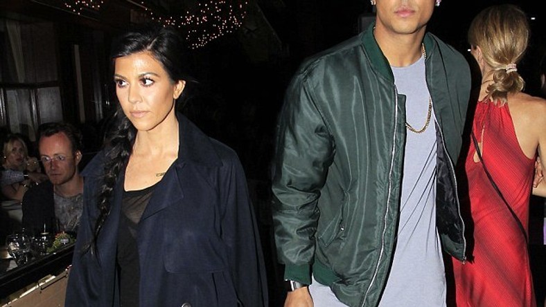 Kourtney Kardashian, Quincy Brown Couple spotted out on date, again ...