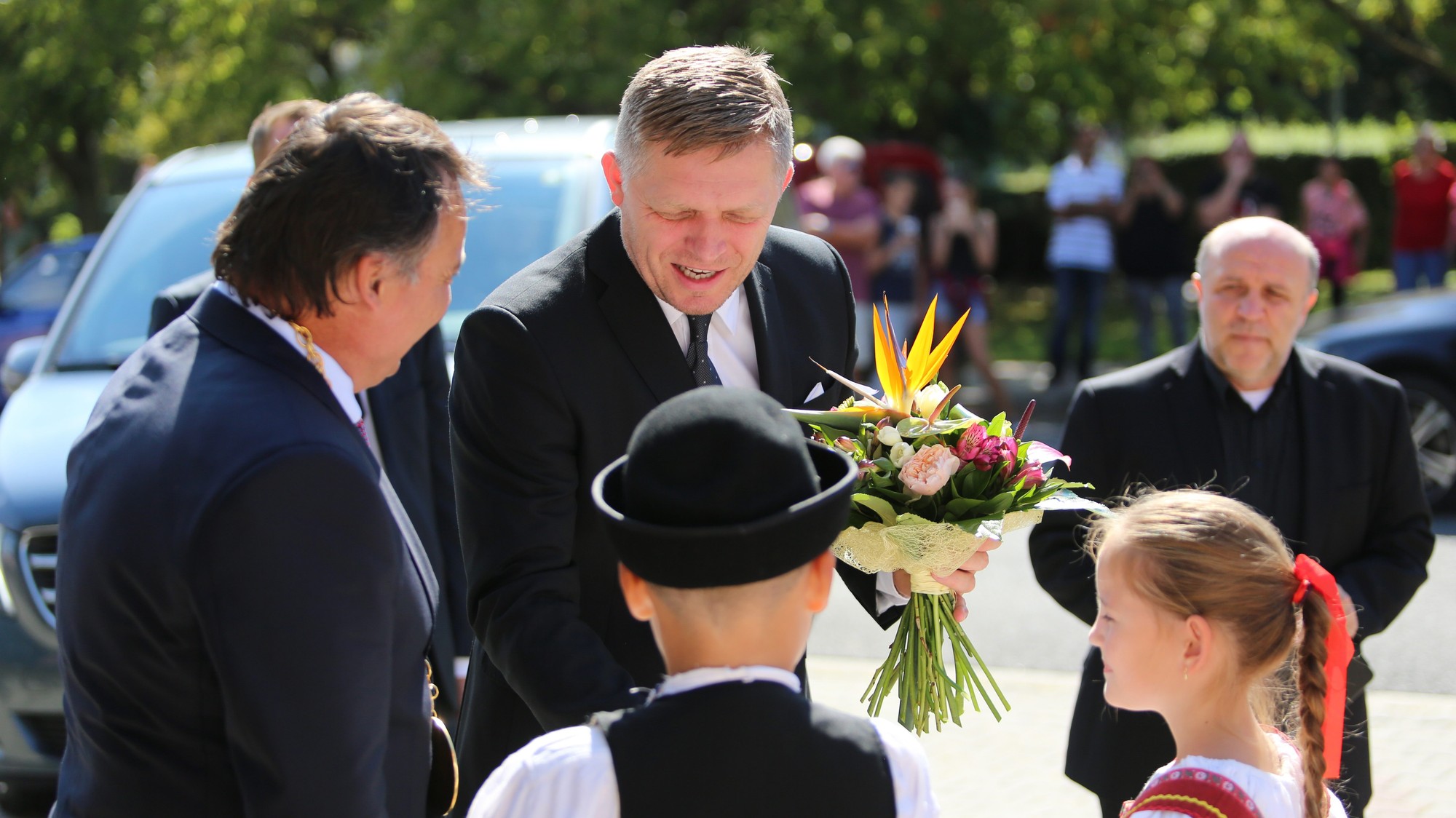Na snímke zľava primátor mesta Veľký Krtíš Dalibor Surkoš a predseda vlády SR Robert Fico. (2016)