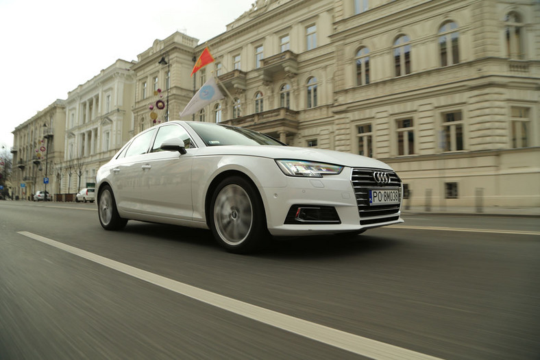 Audi A4 2.0 TDI S-tronic - sedan z dużym zastrzykiem mocy