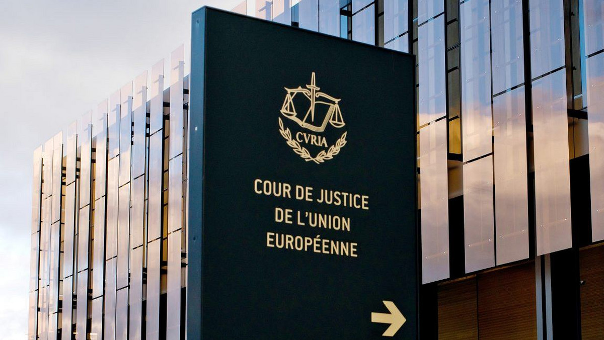 Trybunał Sprawiedliwości Unii Europejskiej odwołał zaplanowaną na 12 lutego rozprawę dot. pytań prejudycjalnych skierowanych przez Sąd Najwyższy. Trybunał pyta, czy wobec nowelizacji ustawy o Sądzie Najwyższym, zajmowanie się tą sprawą jest niezbędne - podaje RMF FM.