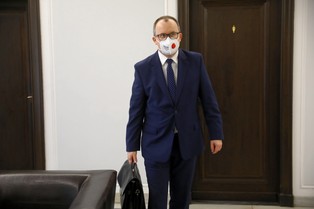 TK: przepis pozwalający działać RPO po zakończeniu kadencji jest niezgodny z konstytucją