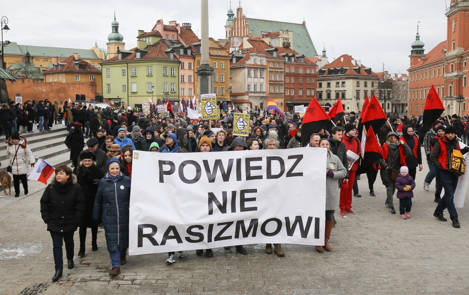  Marsz "Powiedz nie rasizmowi" na placu Zamkowym w Warszawie