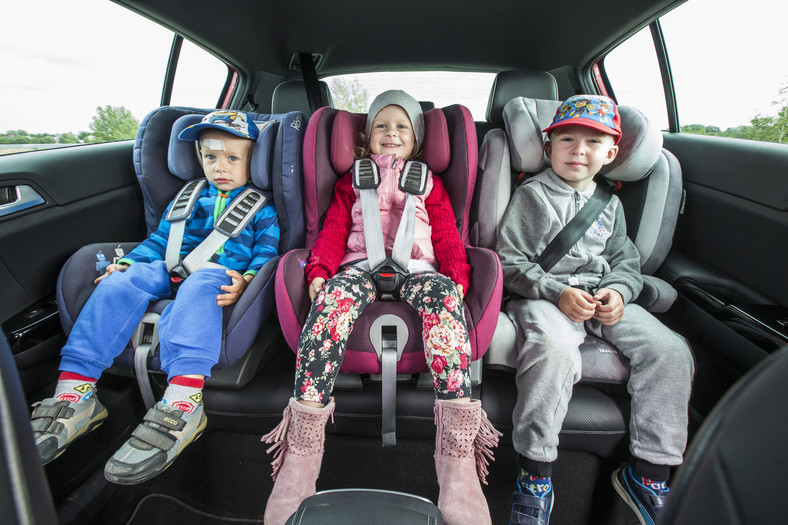 Kia Sportage kontra Citroen C4 Grand Picasso - który będzie lepszy dla rodziny