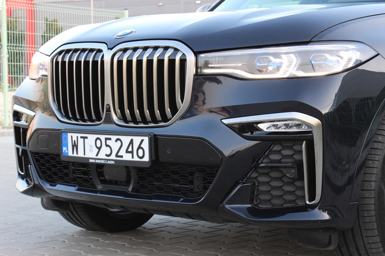 BMW X7 M50d