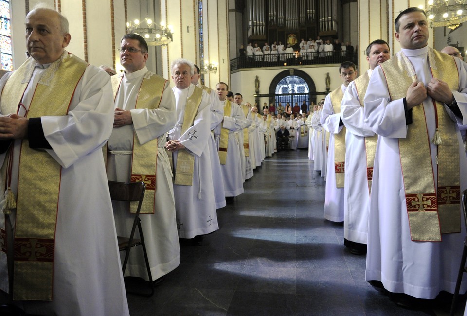 WARSZAWA WIELKI CZWARTEK MSZA Z POŚWIĘCENIEM KRZYŻMA