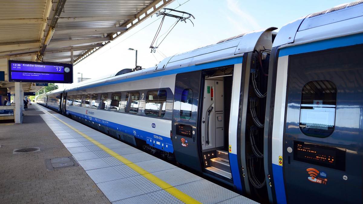 Polskie pociągi pojadą szybciej. choćby 250 km/h