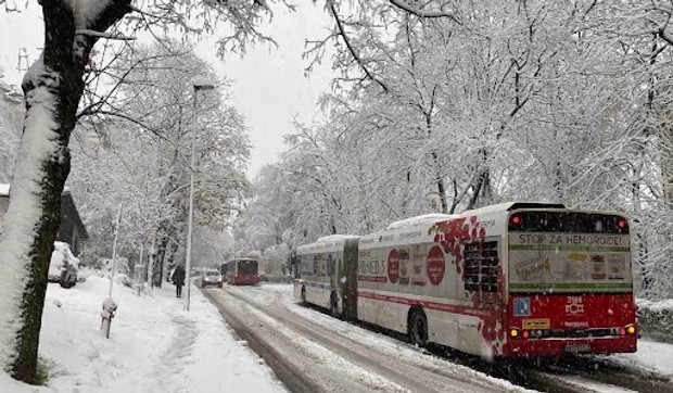 autobusi zastoj Banovo Brdo