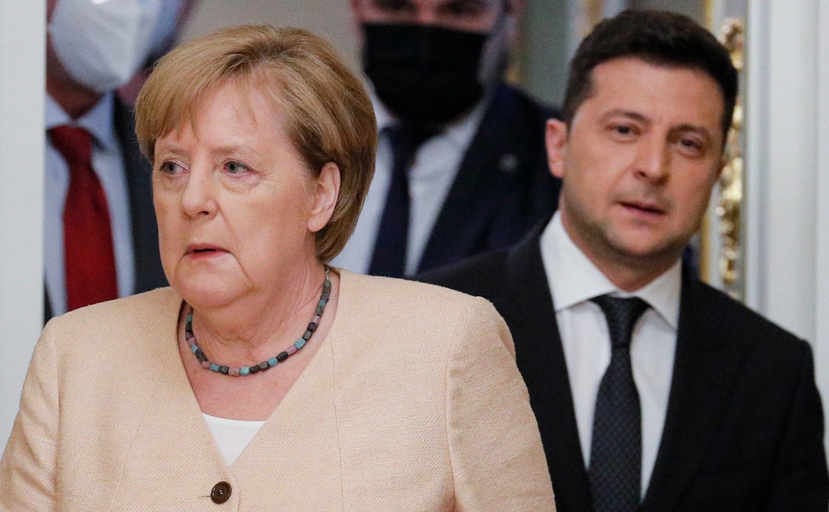 Angela Merkel i Wołodymyr Zełenski