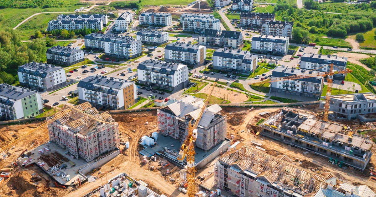 Nowy lider rankingu najdroższych mieszkań. W tym mieście metr kwadratowy średnio kosztuje 17,6 tys. zł