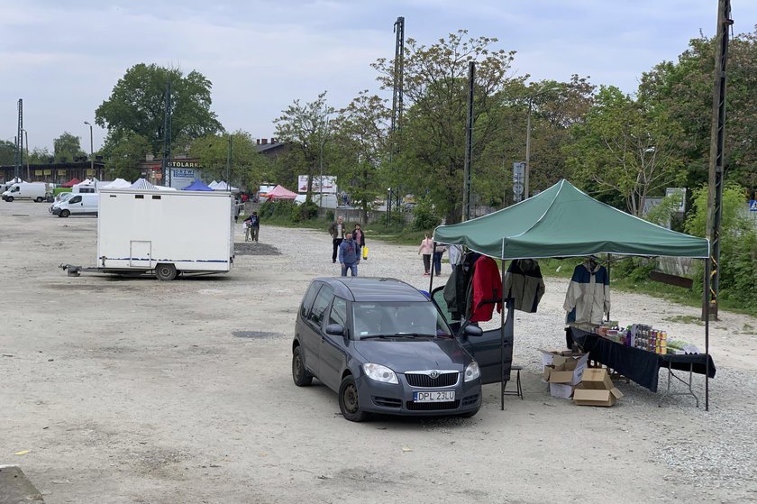 Ruszyło targowisko na Świebodzkim