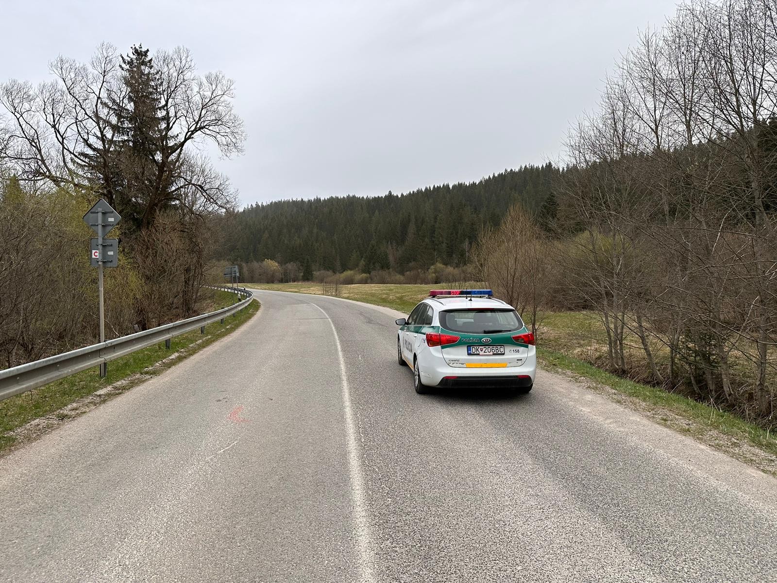 Polícia apeluje na zvýšenú opatrnosť.
