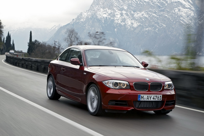 BMW 1 coupe cabrio lifting 2011