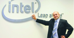 Intel chce jeszcze powalczyć o rynek smartfonów