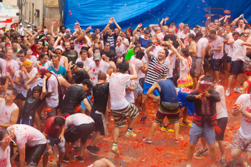 Bunol,,Spain,-,August,28:,La,Tomatina,Festival,In,August