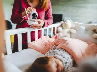 Zasiłek macierzyński po zmianach – pytania i odpowiedzi