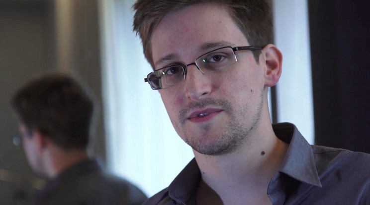 Edward Snowden hét évvel ezelőtt kockára tette személyes boldogságát, amikor kiszivárogtatta az NSA titkait. Idén decemberben Moszkvában gyermeke született feleségétől, Lindsay Mills-től / Fotó: MTI/EPA/Guardian/Glenn Greenwald/Laura Poitras
