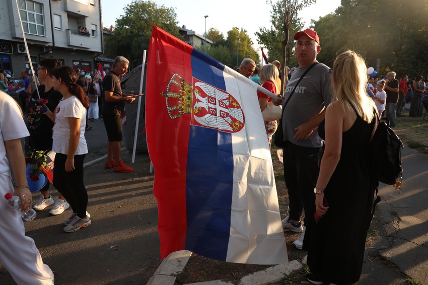 Skup građana protiv blokada u Borči