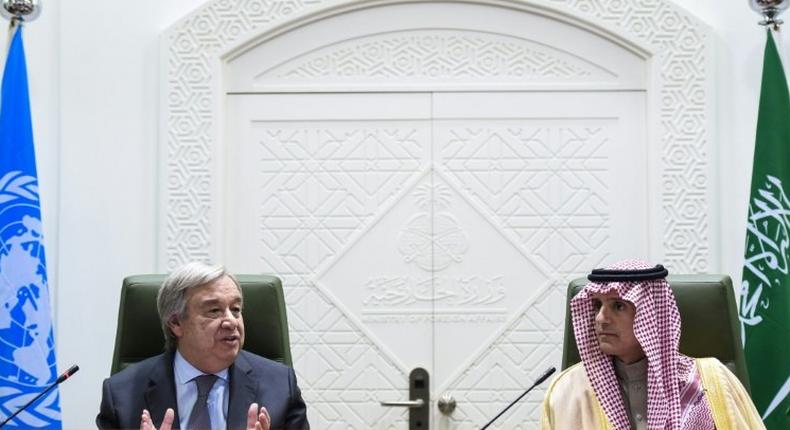 UN Secretary General Antonio Guterres (L) speaks alongside Saudi Minister of Foreign Affairs, Adel al-Jubeir, during a joint press conference held with in the Saudi capital Riyadh on February 12, 2017