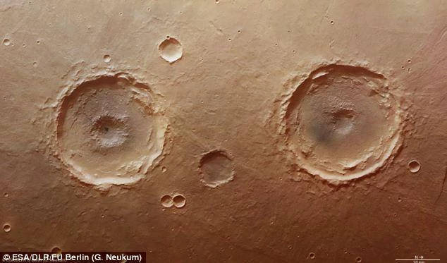 Unikalne kratery odkryte na Czerwonej Planecie
