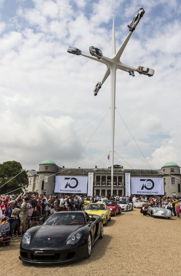 70 lat Porsche – parada w Goodwood