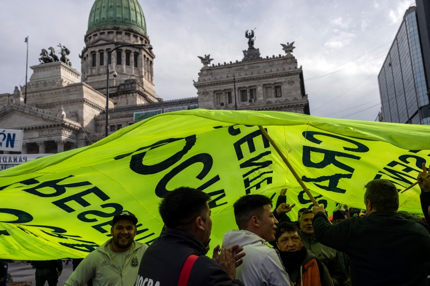Masovni protesti u Argentini