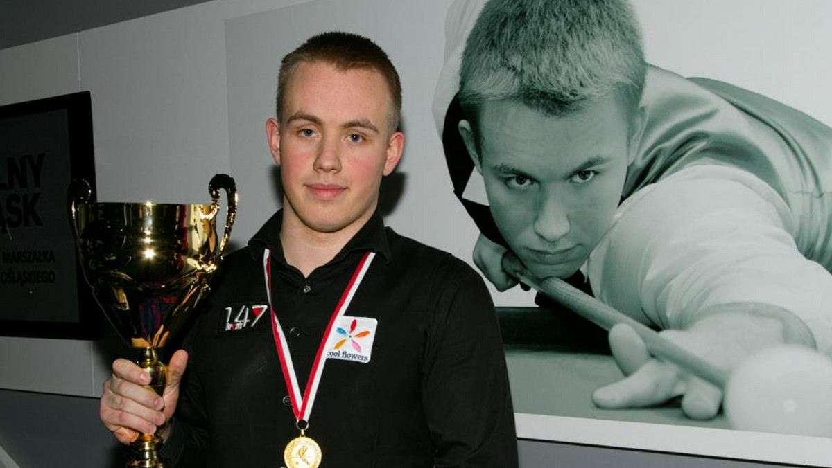 Michał Zieliński zwyciężył w czterogwiazdkowych zawodach snookerowych rozegranych w stołecznym klubie 147 Break. W finale turnieju, w którym zagrali niemal wszyscy czołowi zawodnicy kraju, aktualny mistrz Polski pokonał 3-2 Kacpra Filipiaka.