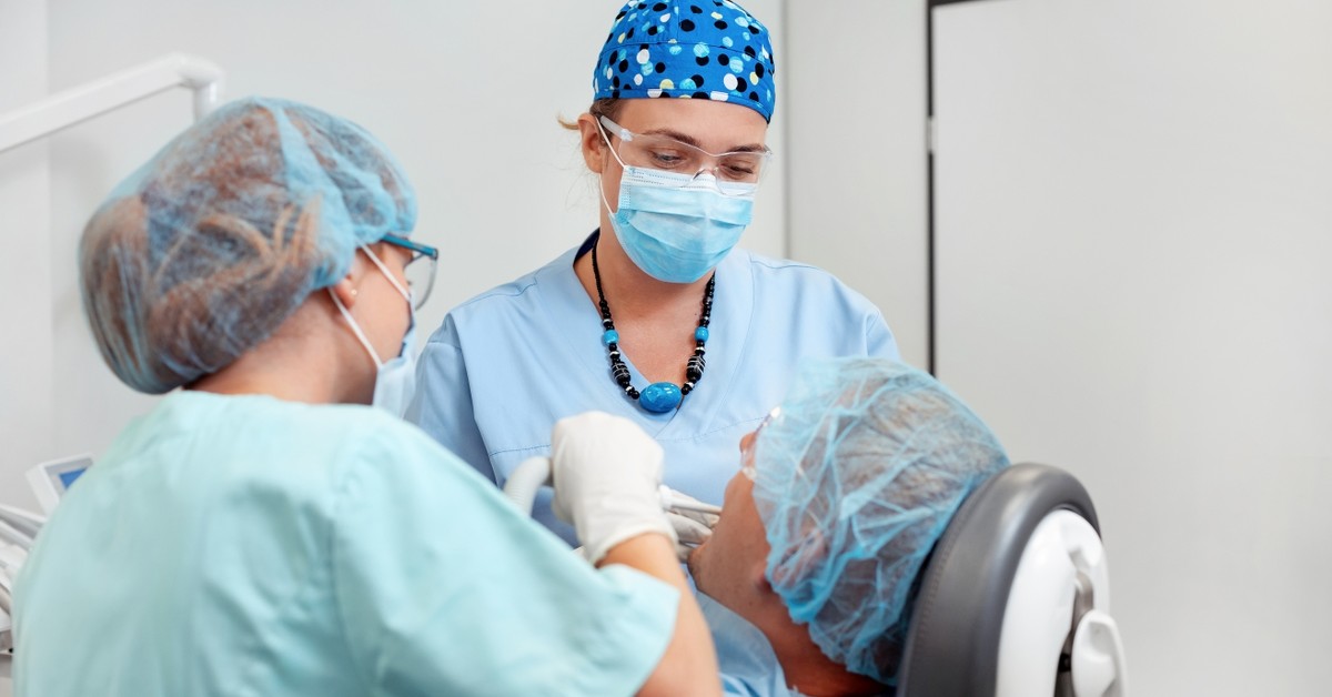 Nowe protezy na NFZ od maja 2025. Zwrot do 4 tys. zł