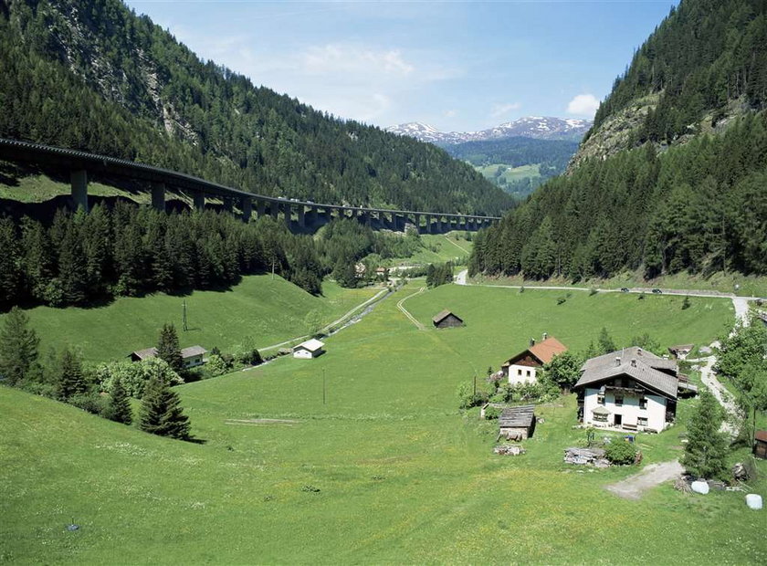 Skarb zakopany w lesie w Tyrolu